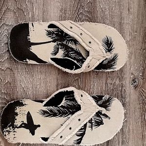 AMERICAN EAGLE SIZE 10 MENS SANDALS